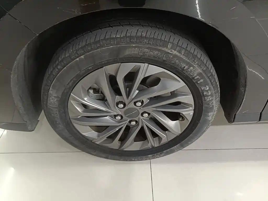 SAIC Maxus Maxus G50 2023 2023 Model PLUS 1.5T Happiness Recommended Auto Cruise Edition