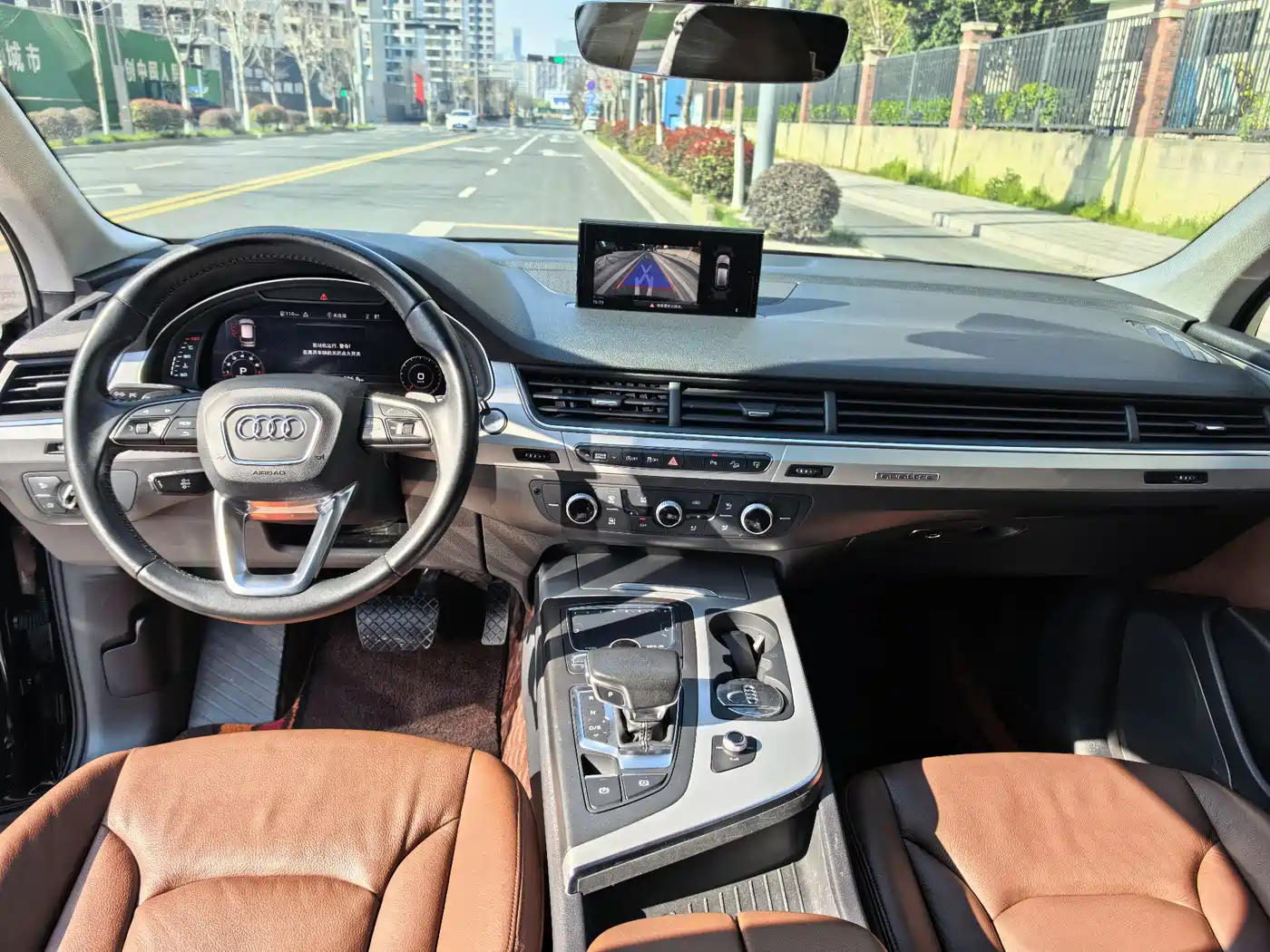 AUDI Q7