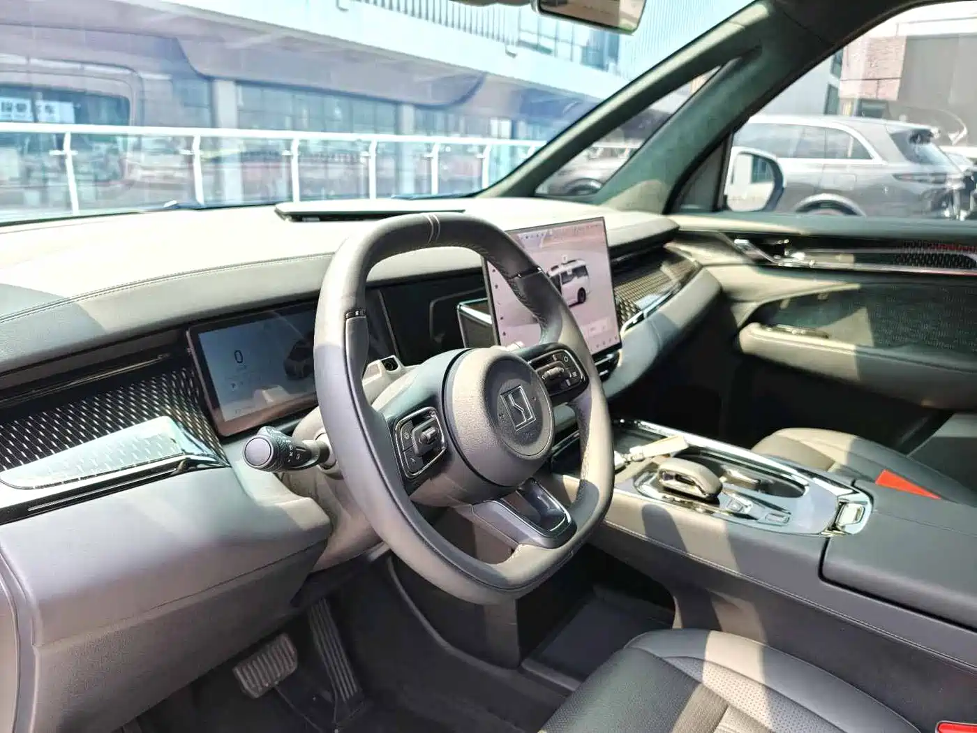 ZEEKR 009 2025 2024 7-Seat Aisle AWD Version 108kWh
