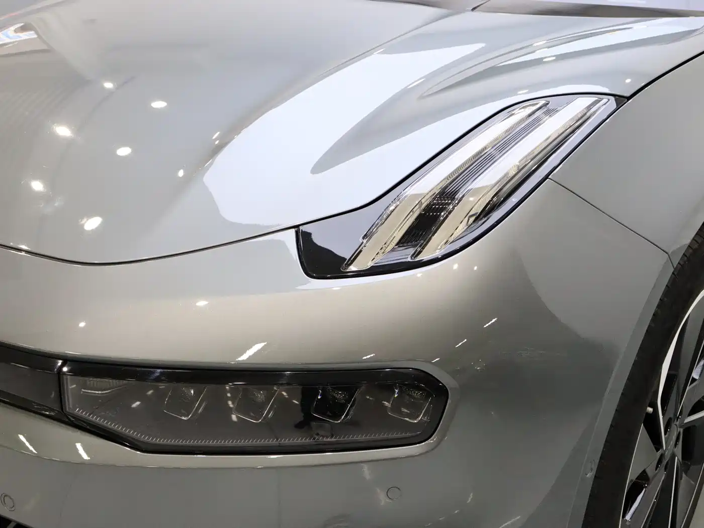 ZEEKR EXTREME KRYPTON 001