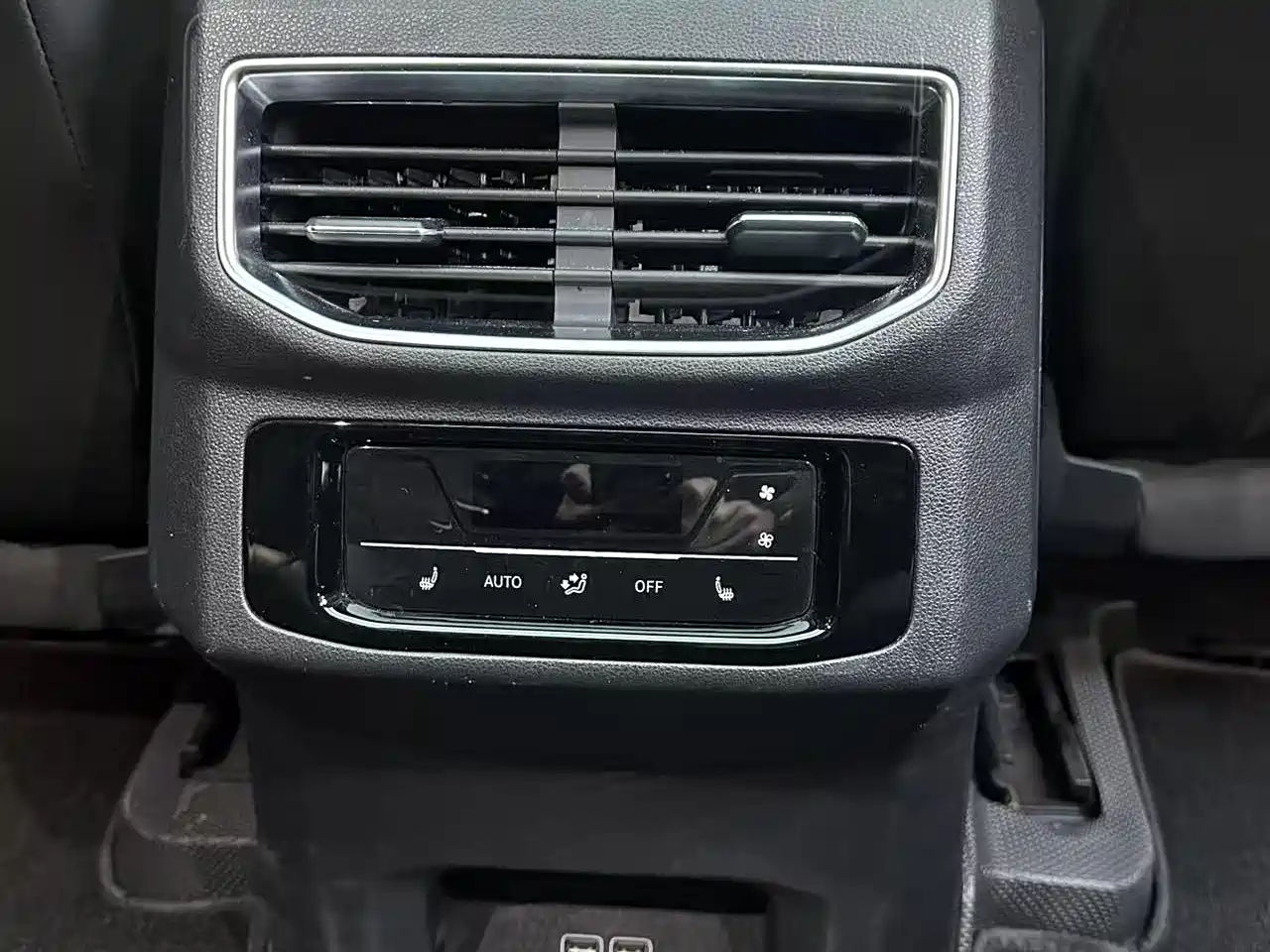 Volkswagen Talagon 2021 380TSI 4WD Luxury Premium Edition Pro фото 7