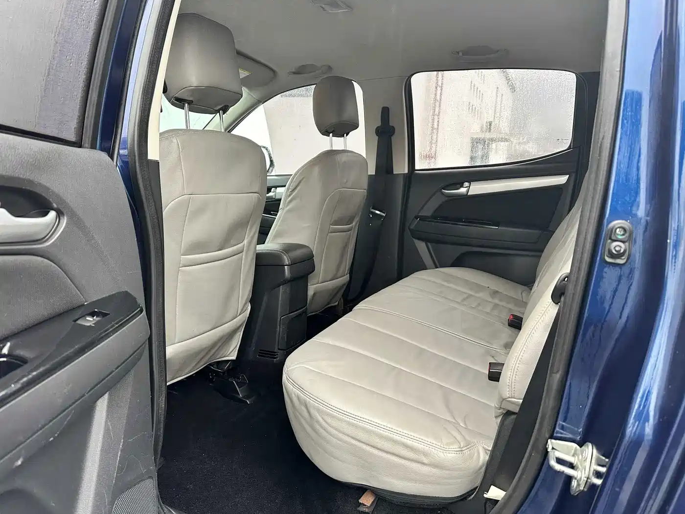 Isuzu Lingtuo 2019 2018 2.5T 2WD Base Model JE4D25Q5A