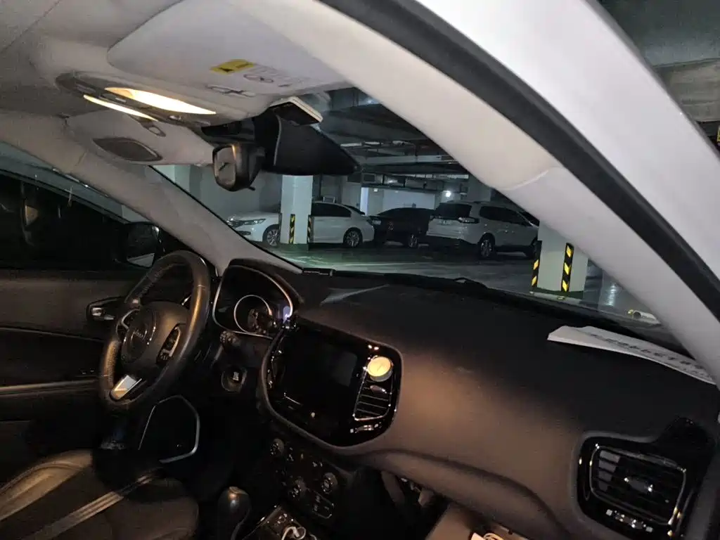 Jeep Compass 2017 2017 200T Auto Premium Edition