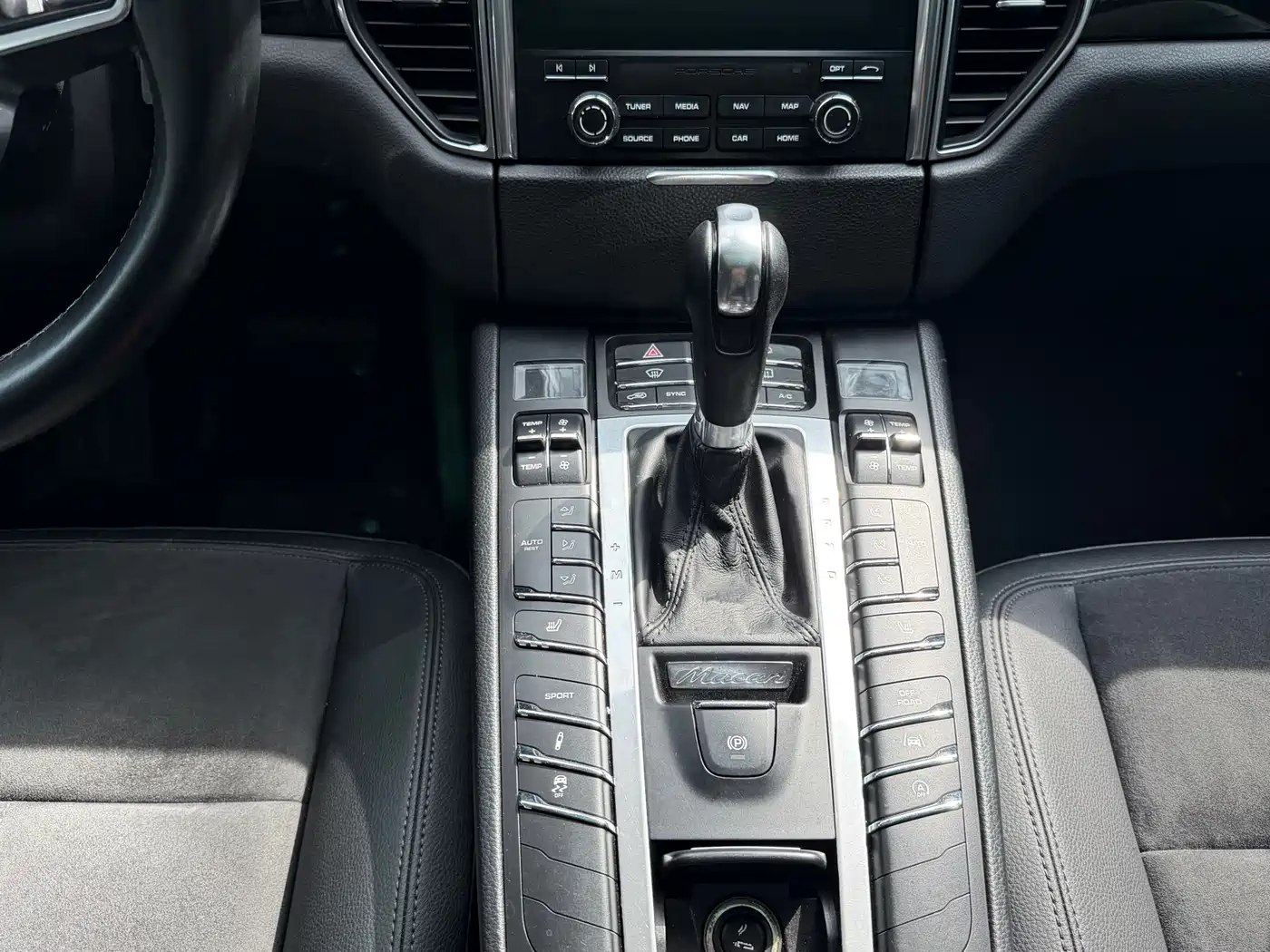 Porsche Macan 2017 Macan 2.0T фото 11