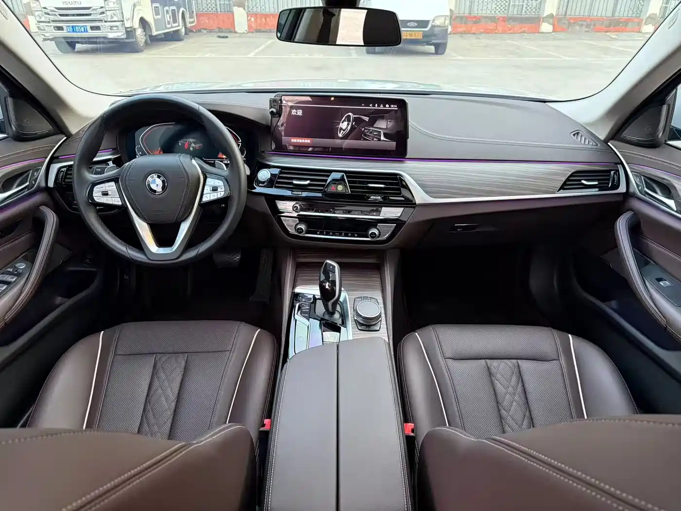 BMW 5 Series 2023 530Li Leading M Sport Package фото 13