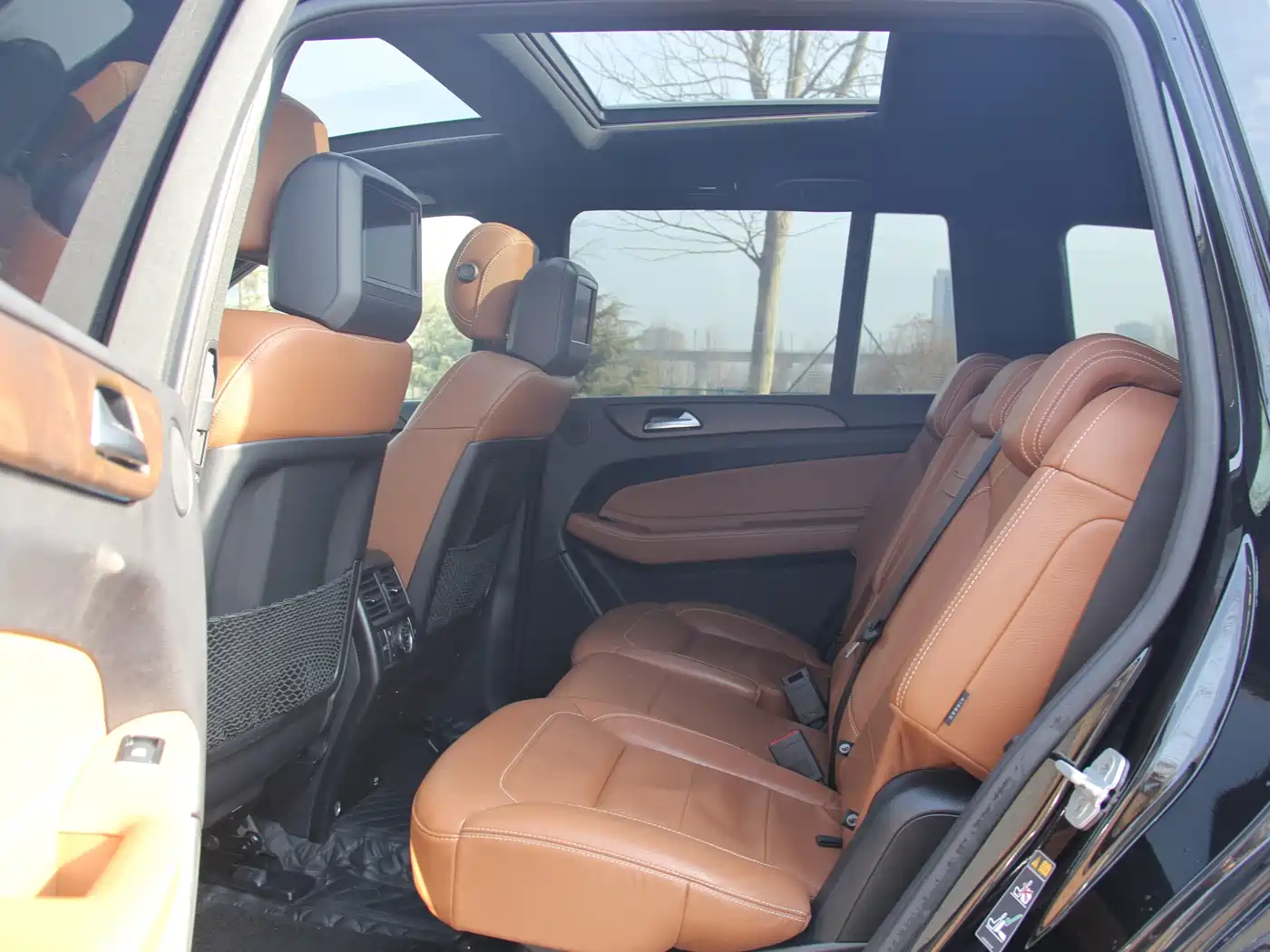 Mercedes-Benz GLS 2017 GLS 400 4MATIC Luxury фото 14