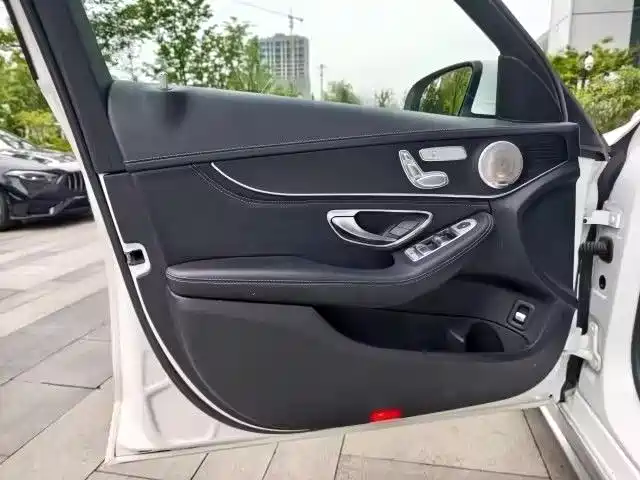 Mercedes-Benz C-Class 2019 Facelift C 260 L Sport фото 12