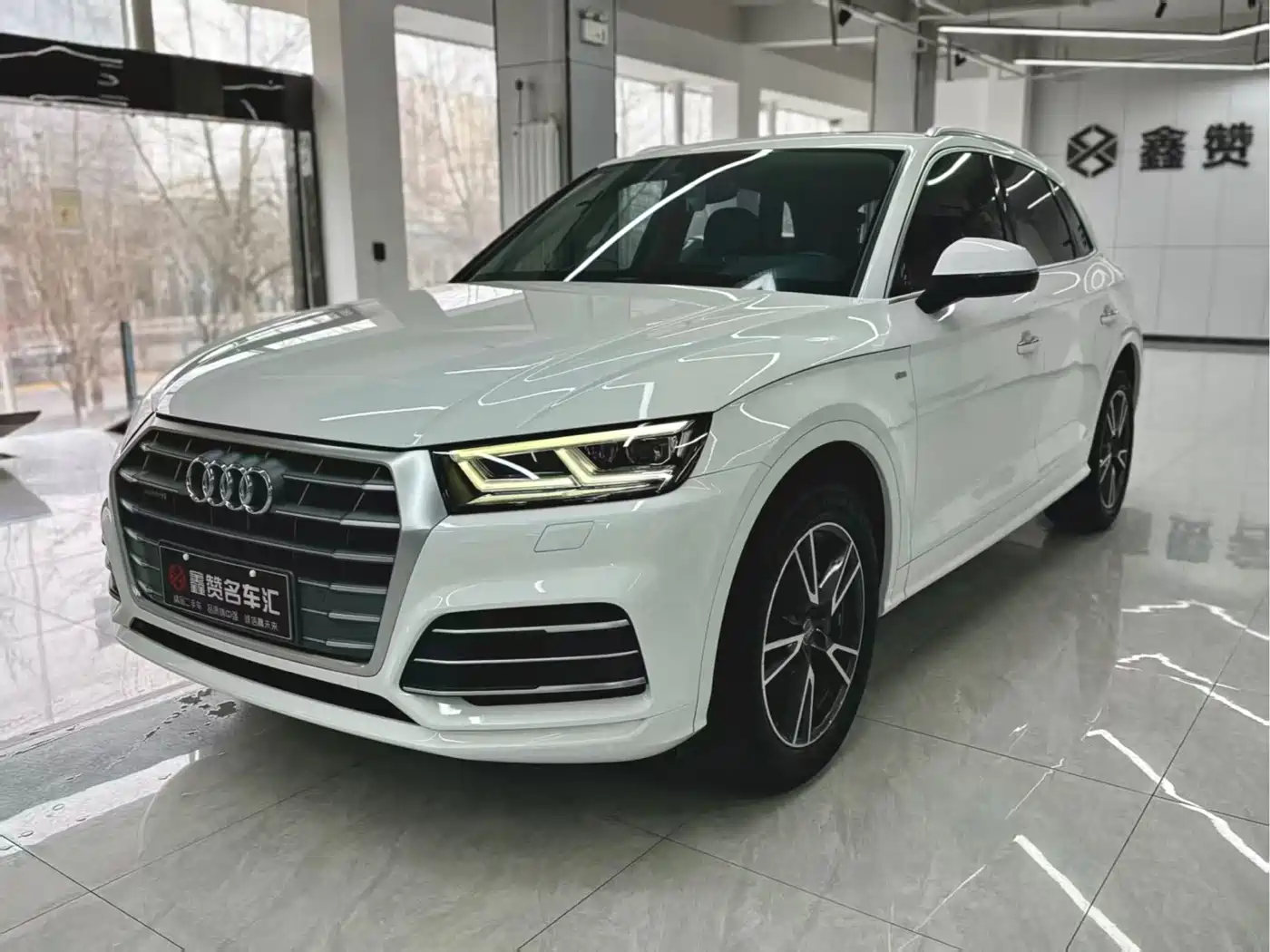 Audi Q5L 2018 45 TFSI Exclusive Fashion (China V)