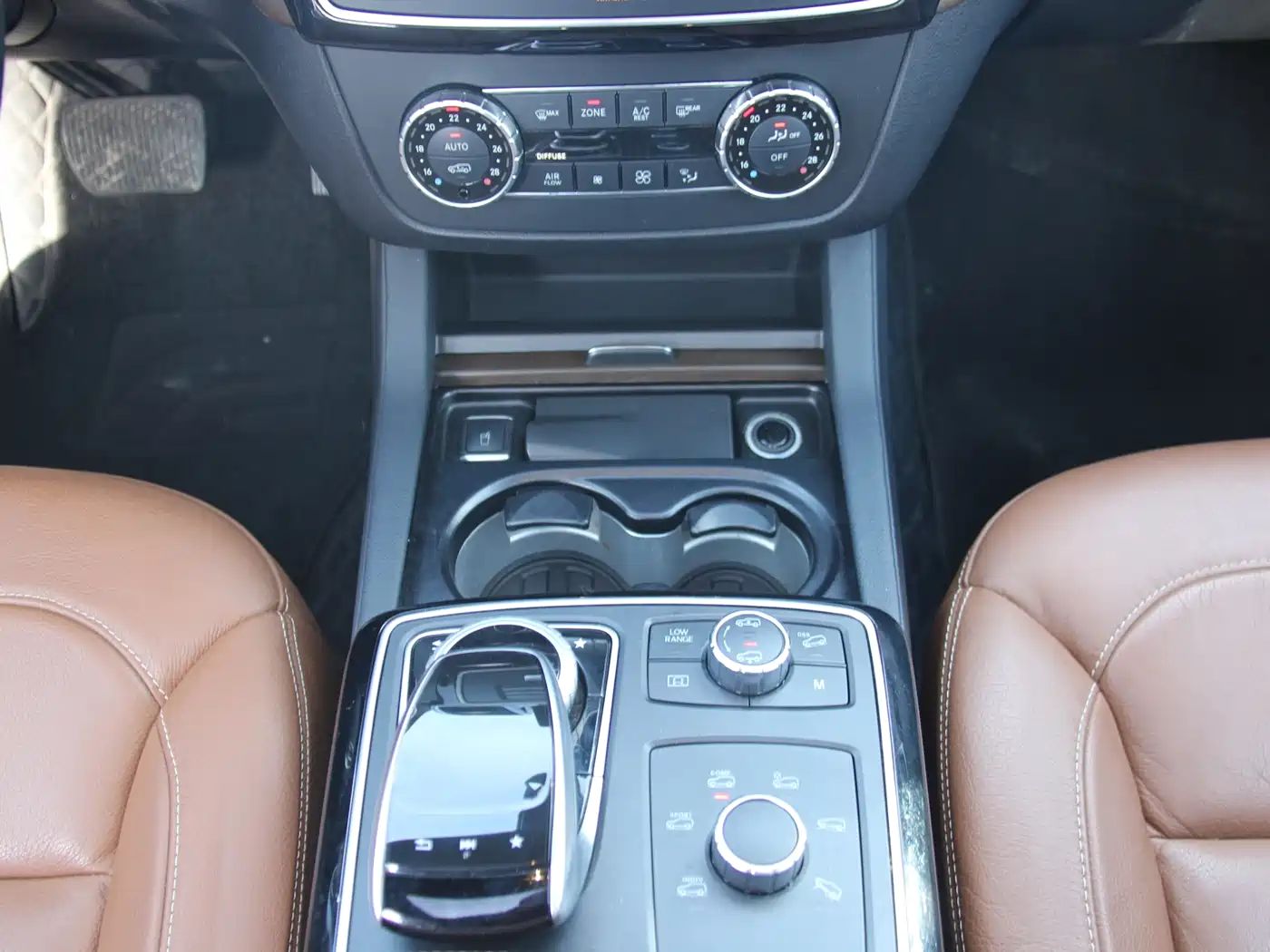 Mercedes-Benz GLS 2017 GLS 400 4MATIC Luxury фото 22
