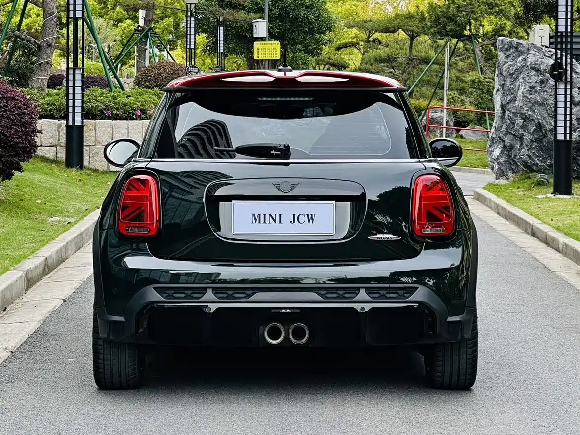 MINI JCW