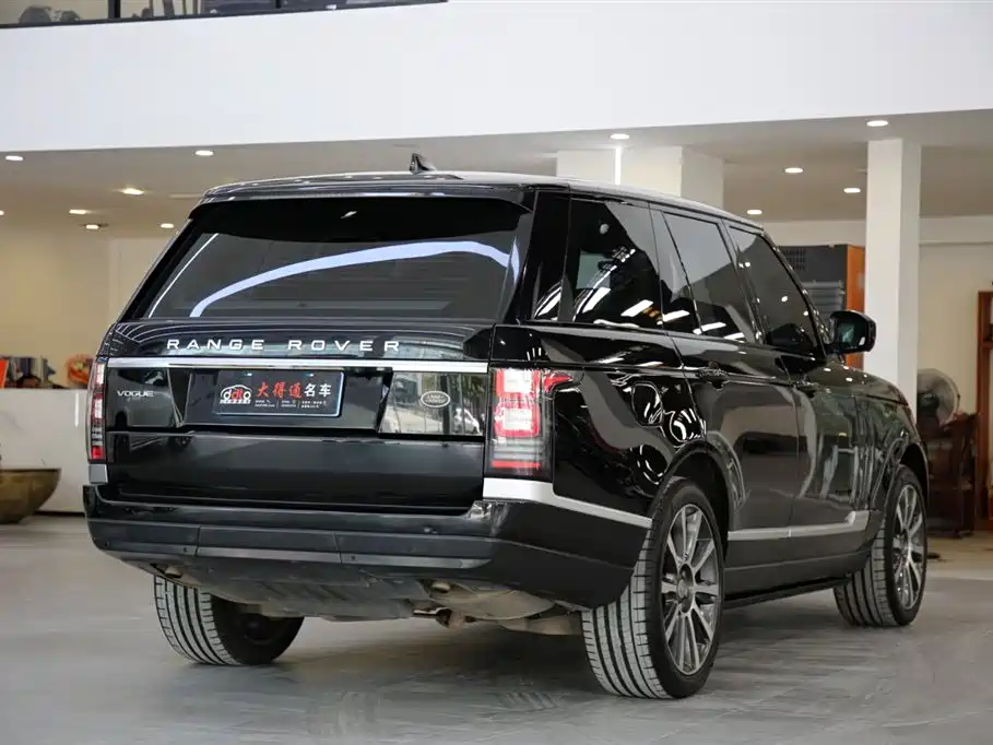 Land Rover Range Rover 2017 3.0 SC V6 Vogue фото 3