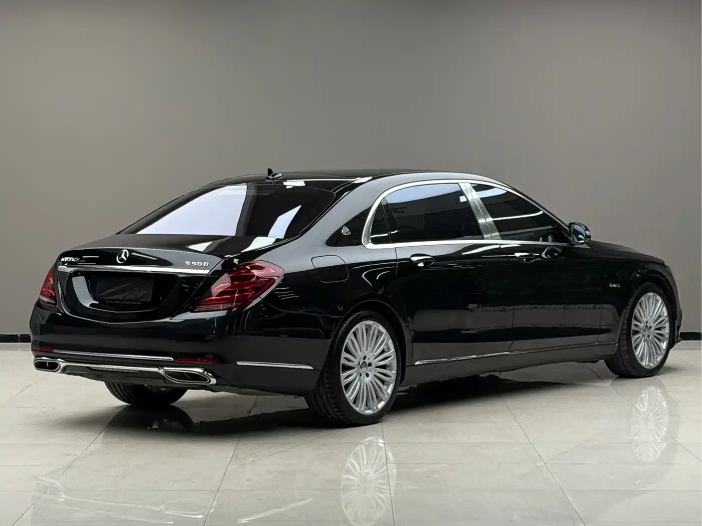Mercedes-Benz Maybach S-Class 2015 S 500 4MATIC фото 2