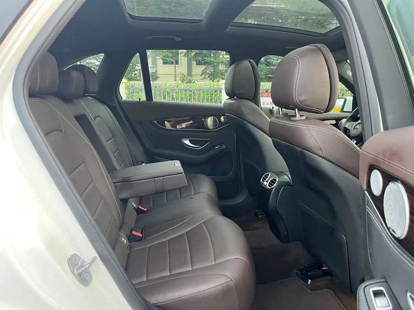 Mercedes-Benz GLC 2016 GLC 260 4MATIC Dynamic фото 15