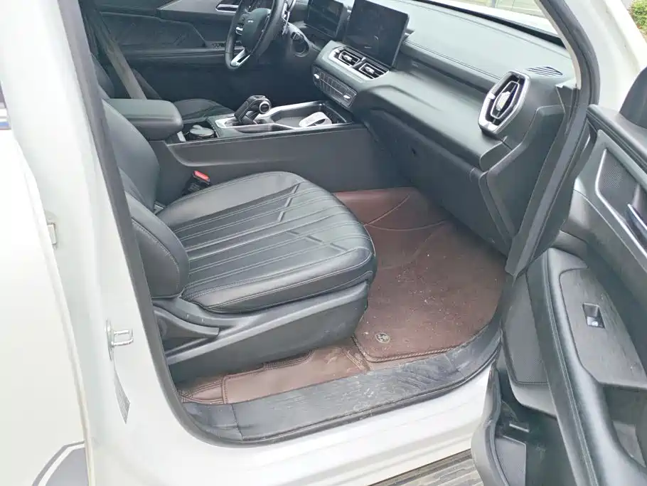 Фото 8 - Haval H5