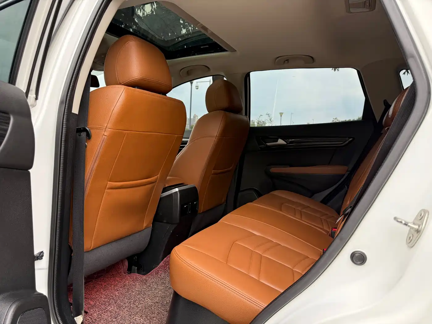 Dongfeng Fengdu MX5 2017 2016 2.0L Automatic Flagship Edition