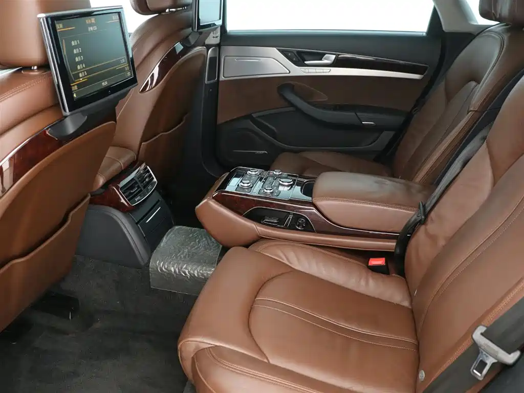 Audi A8 2013 A8L 55 TFSI quattro Luxury фото 12