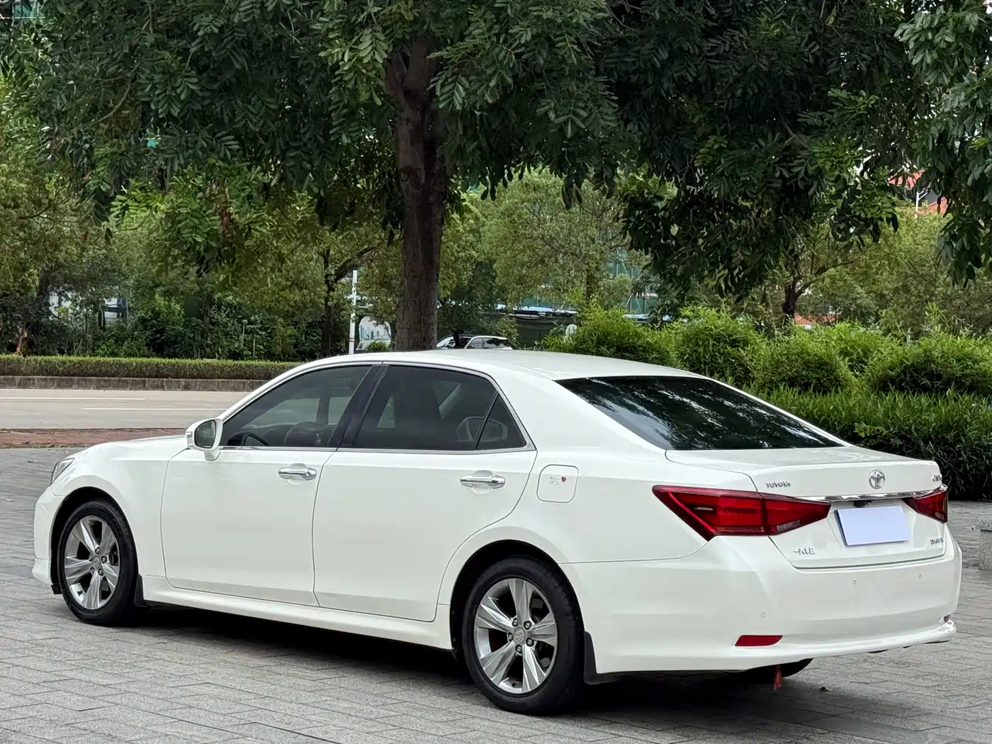 Toyota Crown 2015 2.0T Fashion фото 9