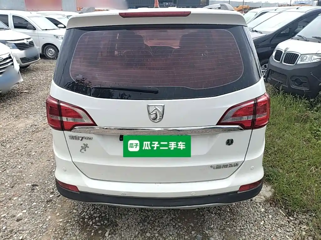 Photo 6 - Baojun 730