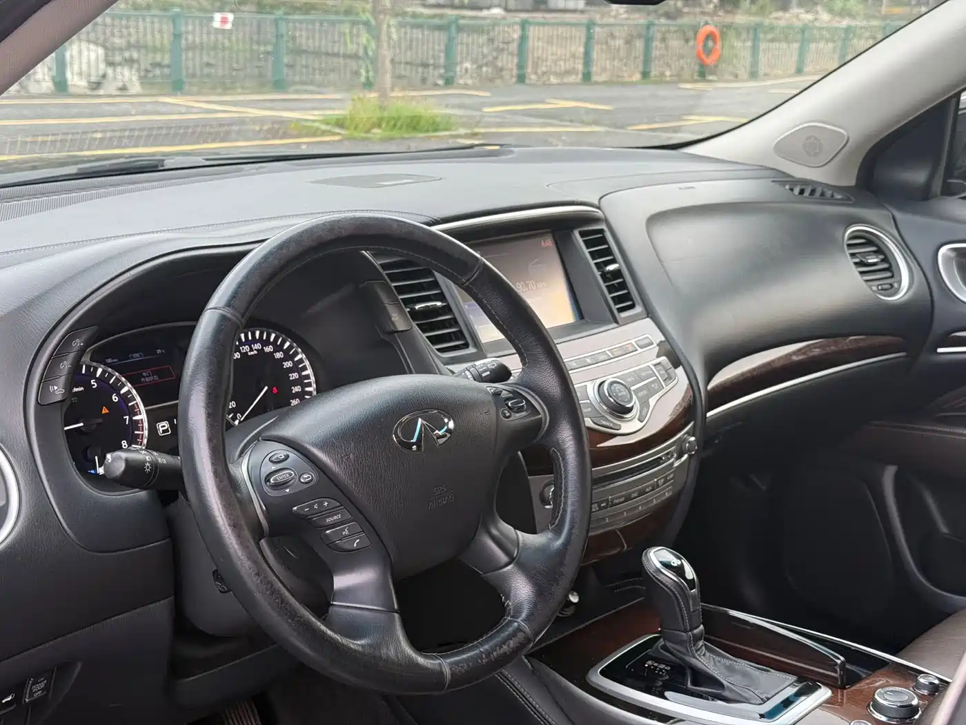 Infiniti QX60 (Import) 2016 2.5 S/C Hybrid 2WD Excellence (China V) фото 10
