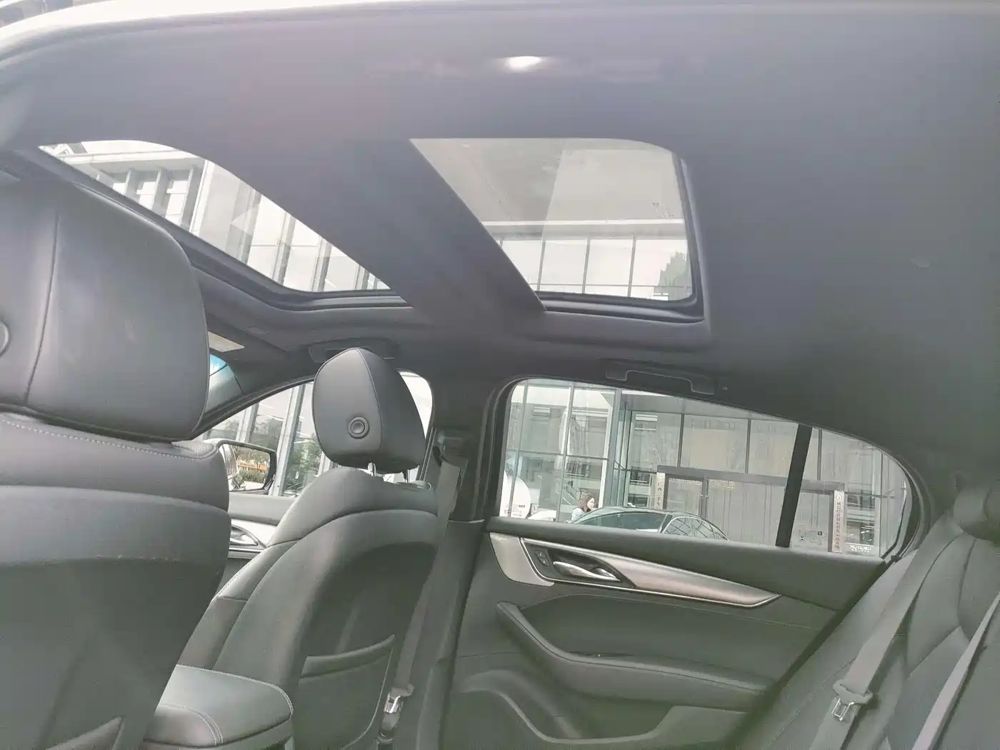 Cadillac CT5 2024 2023 28T Luxury Style (Standard Edition)