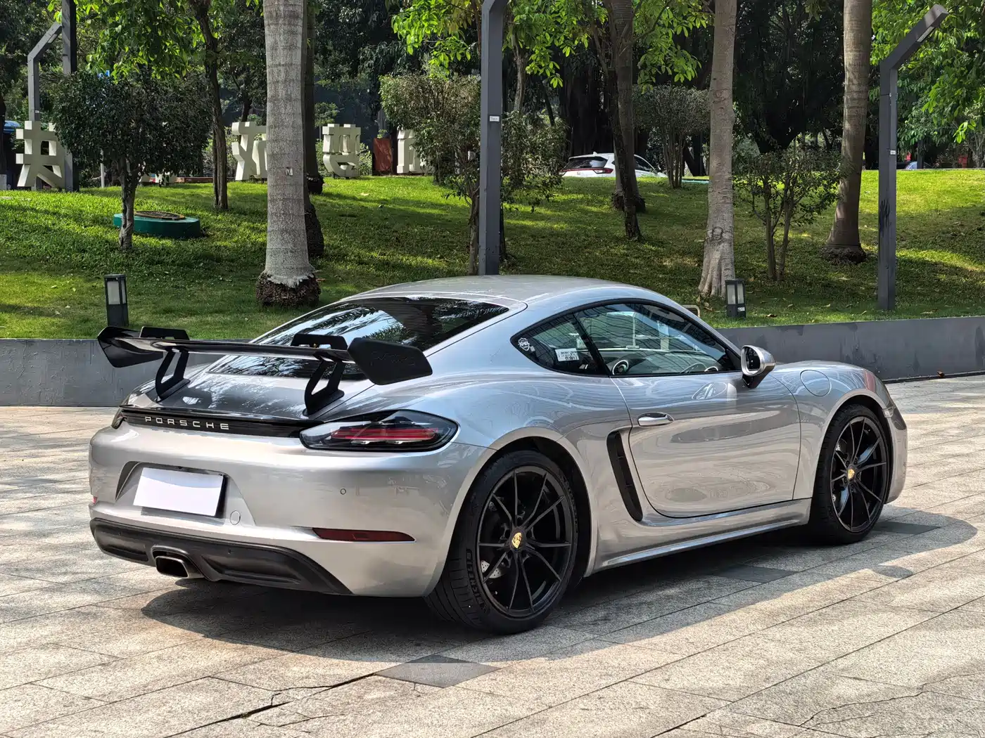 Porsche 718 2018 Cayman 2.0T фото 4