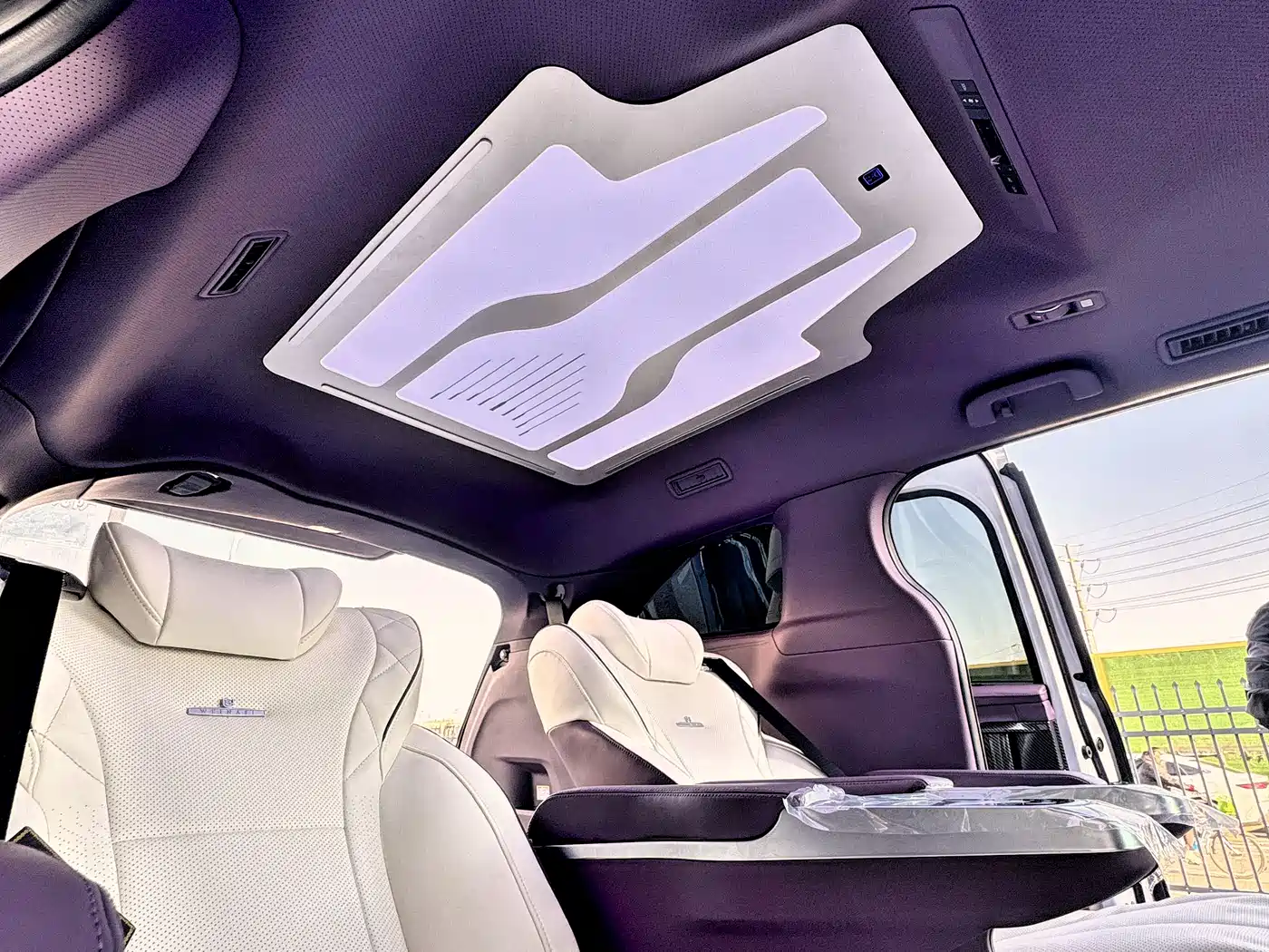 Toyota Sienna 2024 2.5L Hybrid Comfort Edition фото 20