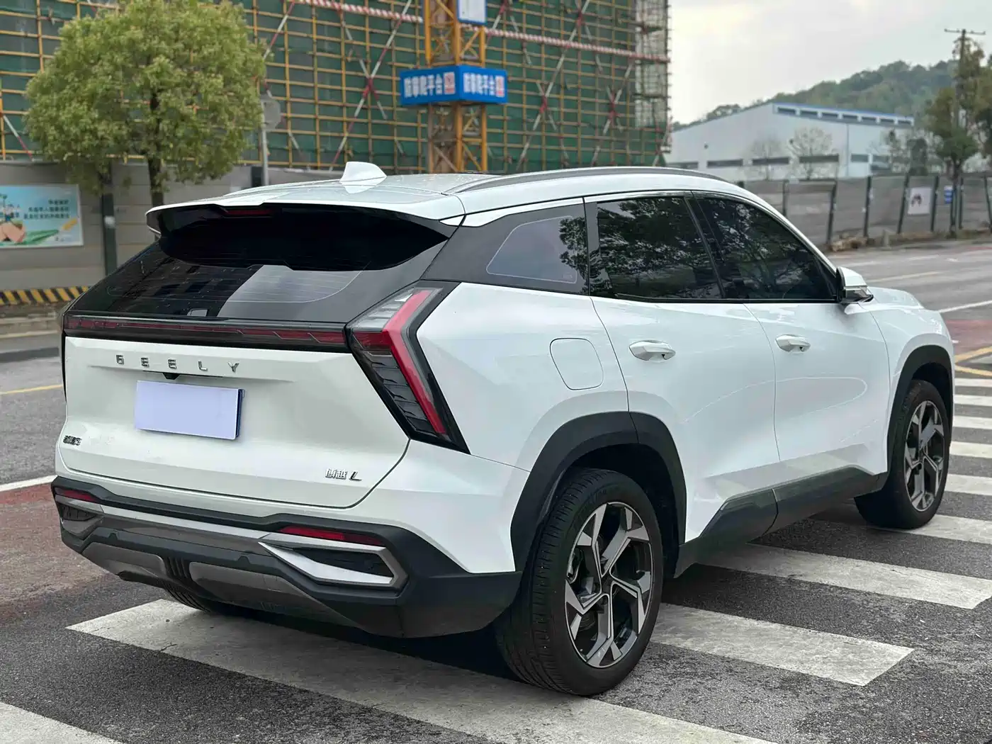 GEELY AUTOMOBILE BOYUE L