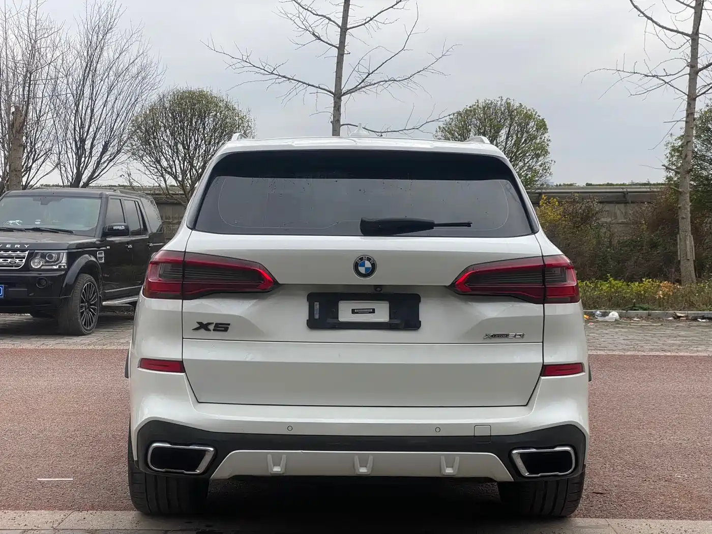 BMW X5 (Import) 2019 xDrive40i Exclusive M Sport Package фото 4