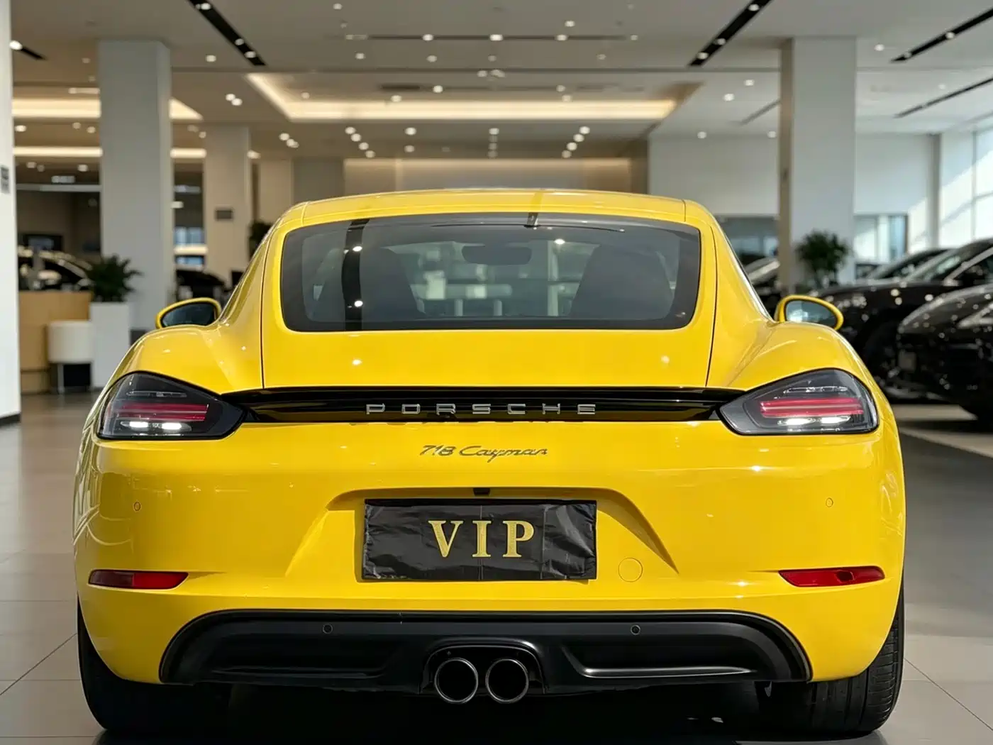 Porsche 718 2018 Cayman 2.0T фото 8