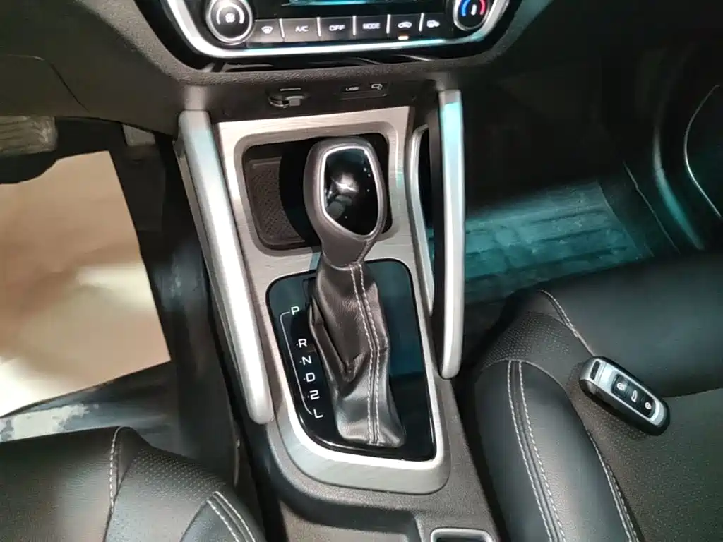 Geely Vision X3 2017 2017 1.5L Automatic Elite