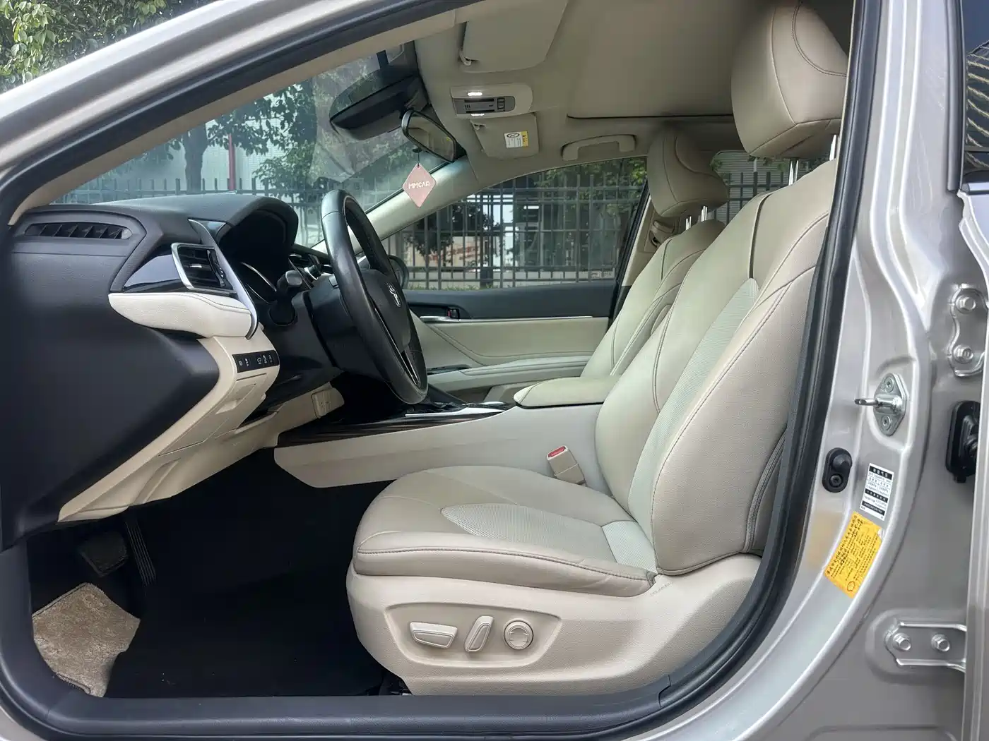 Toyota Camry 2019 2.5G Luxury (China V) фото 8