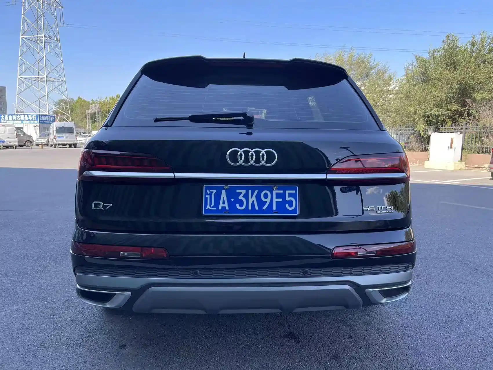 Photo 8 - Audi Q7