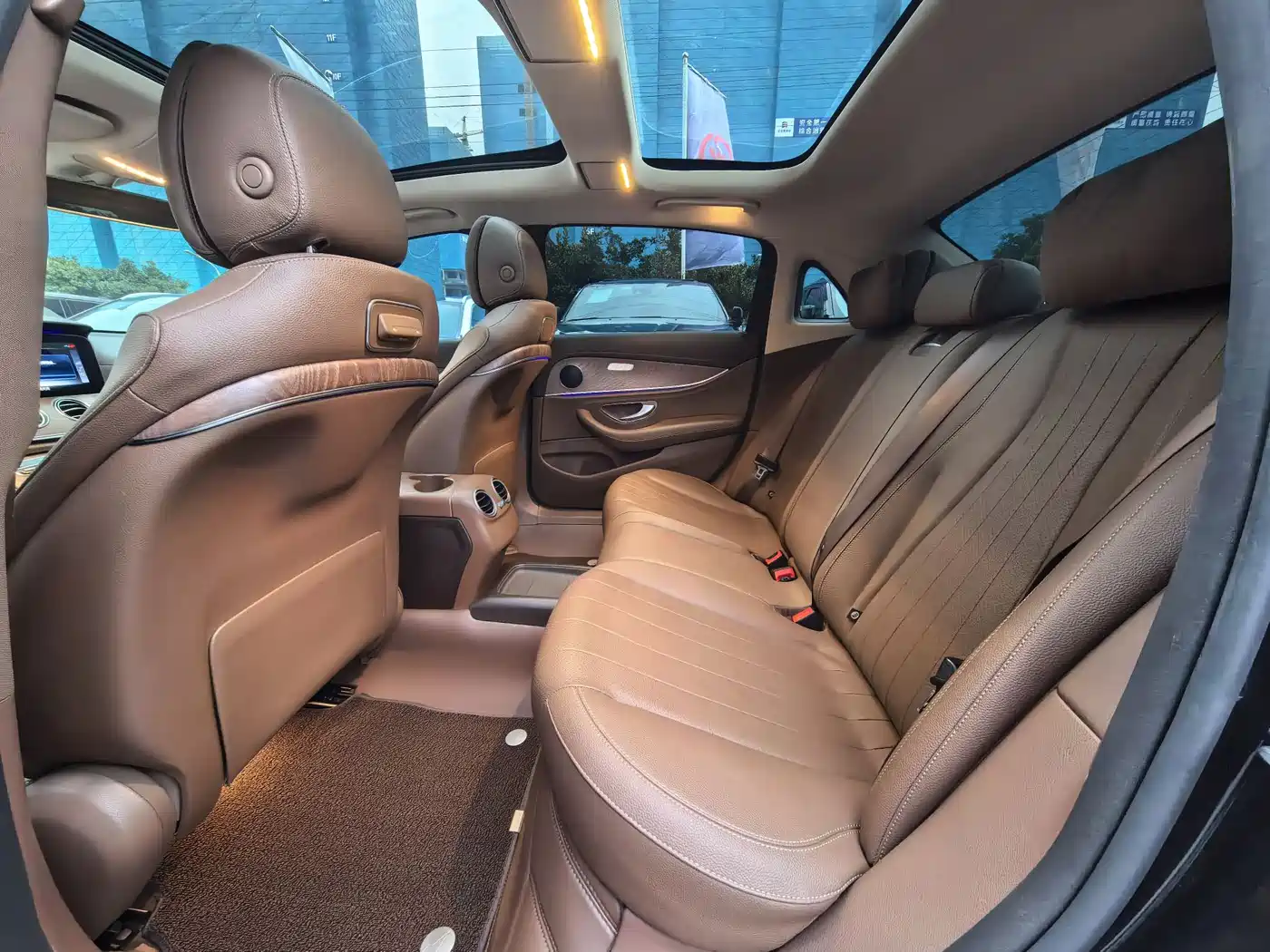 Mercedes-Benz E-Class 2019 Facelift E 300 L Fashion фото 9