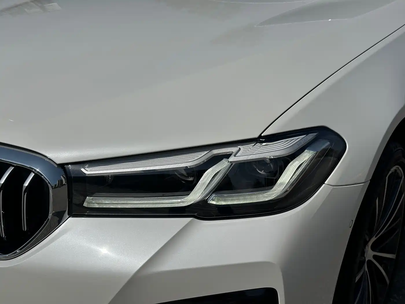 BMW 5 Series 2023 530Li Leading M Sport Package фото 4