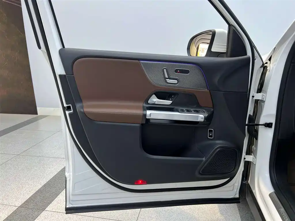 Mercedes-Benz GLB 2023 GLB 220 Style фото 11