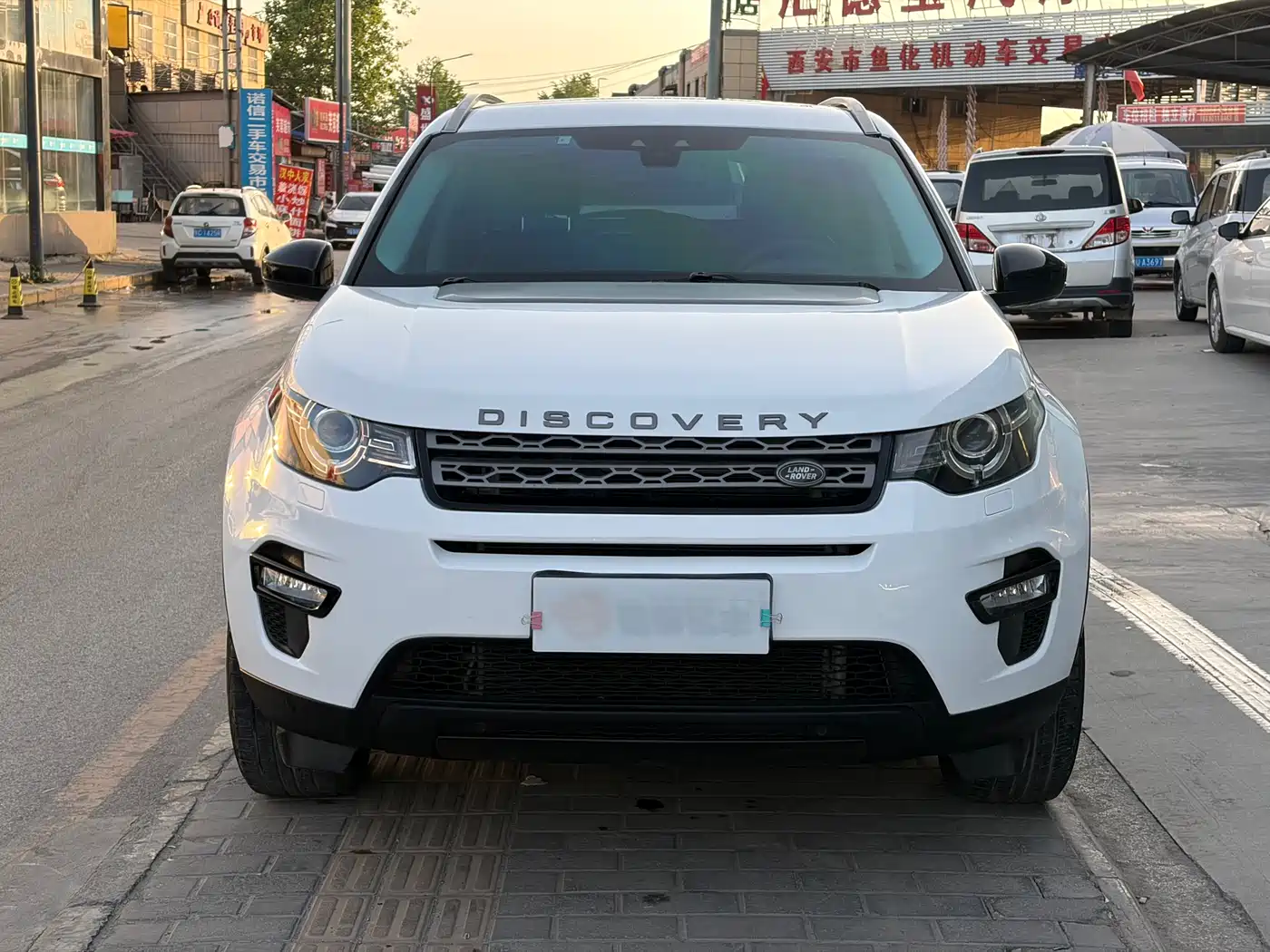 Land Rover Discovery Sport 2018 240PS PURE Edition фото 2