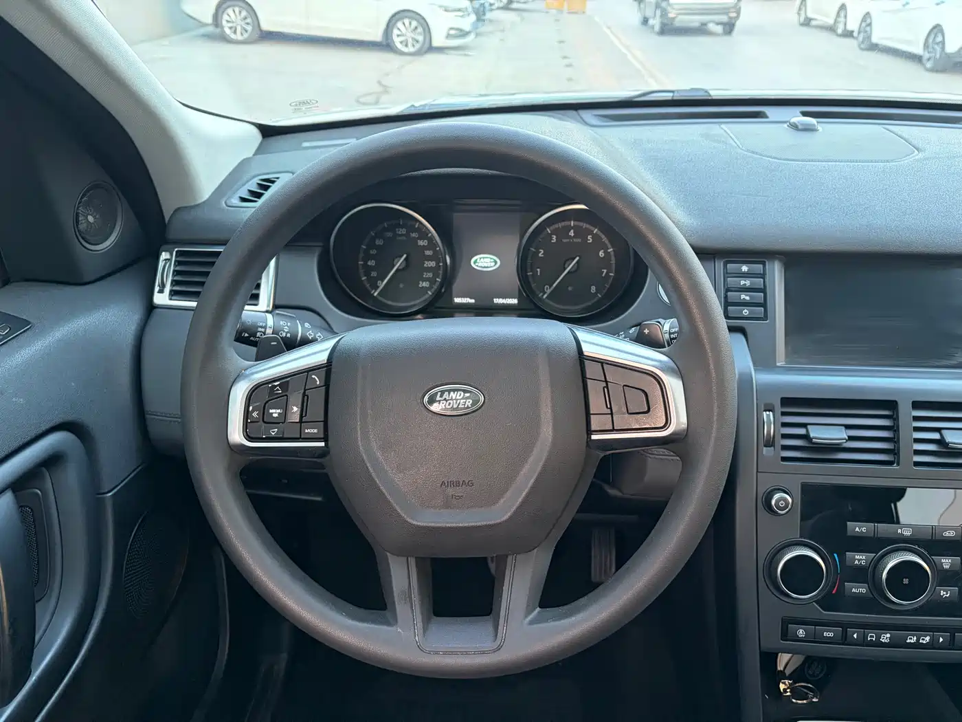 Land Rover Discovery Sport 2018 240PS PURE Edition фото 8