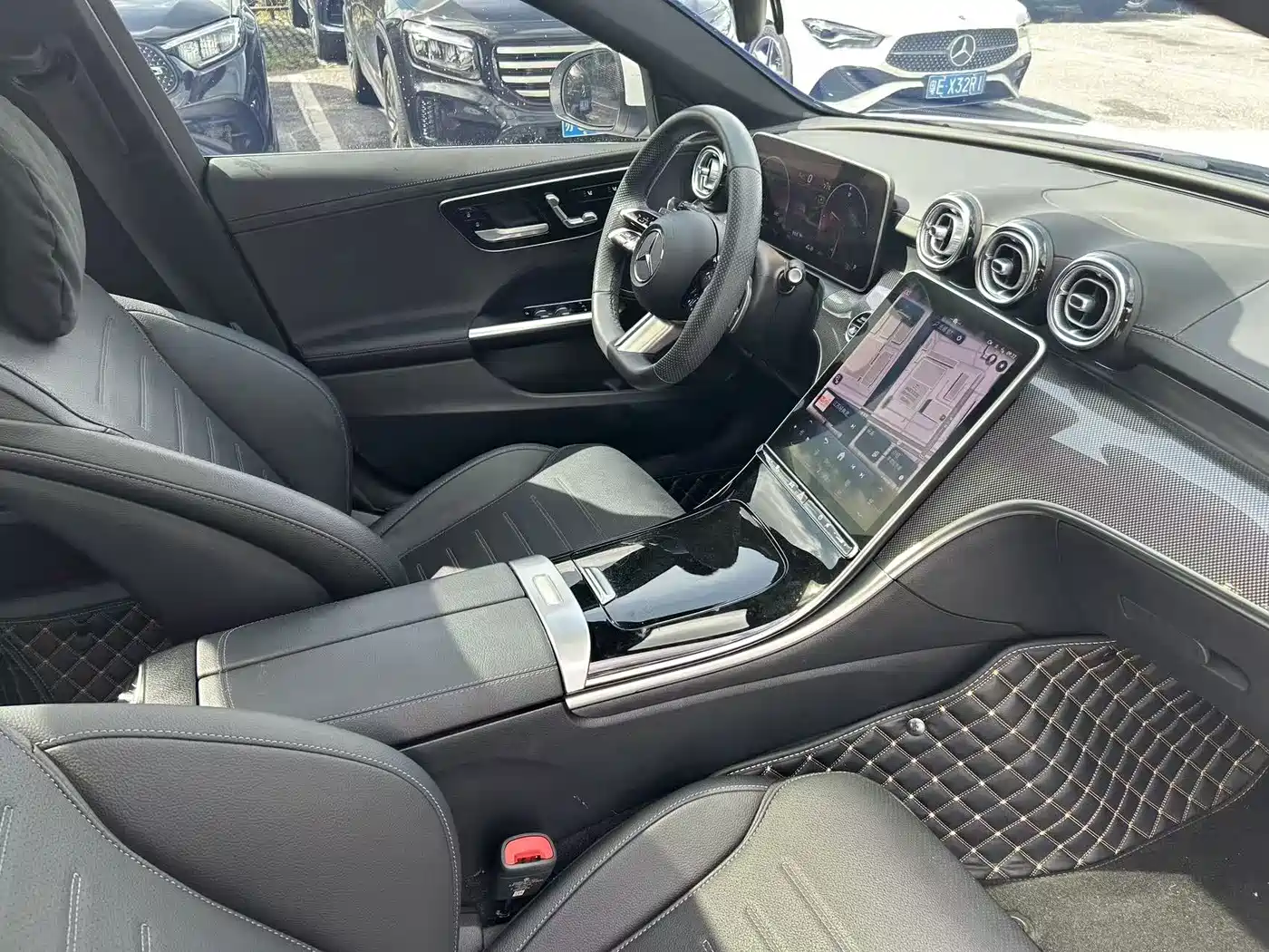 Mercedes-Benz C-Class, миниатюра 13