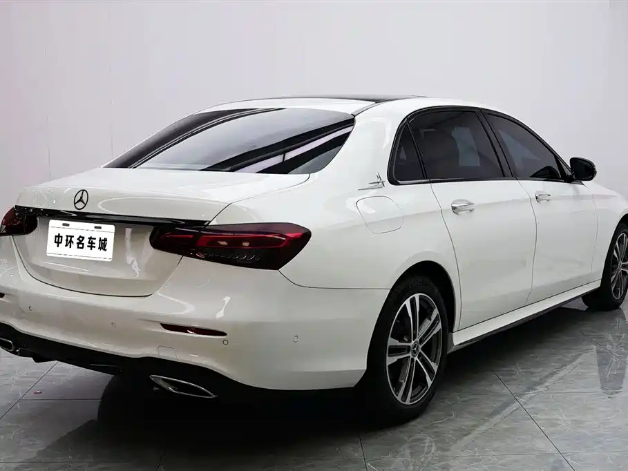  E CLASS