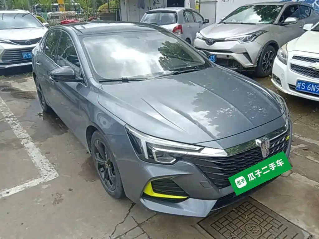 Roewe i6 MAX EV 2021 2020 Model 1.5T PHEV Cool Panoramic Sunroof Edition