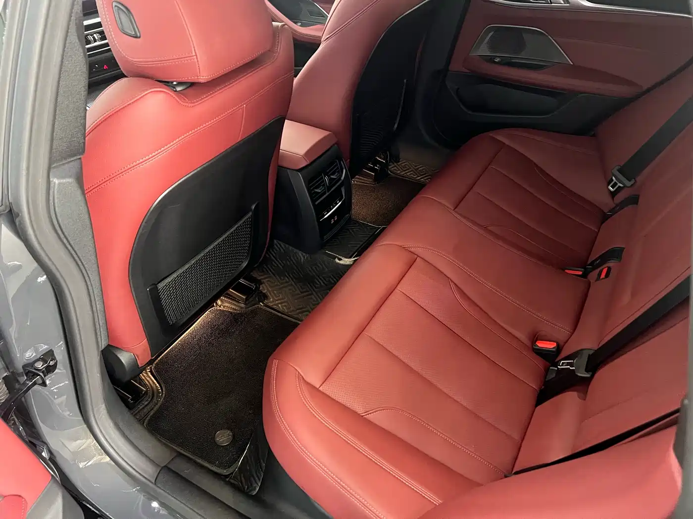 BMW 4 Series 2023 425i Gran Coupe M Sport Shadowline Package фото 4