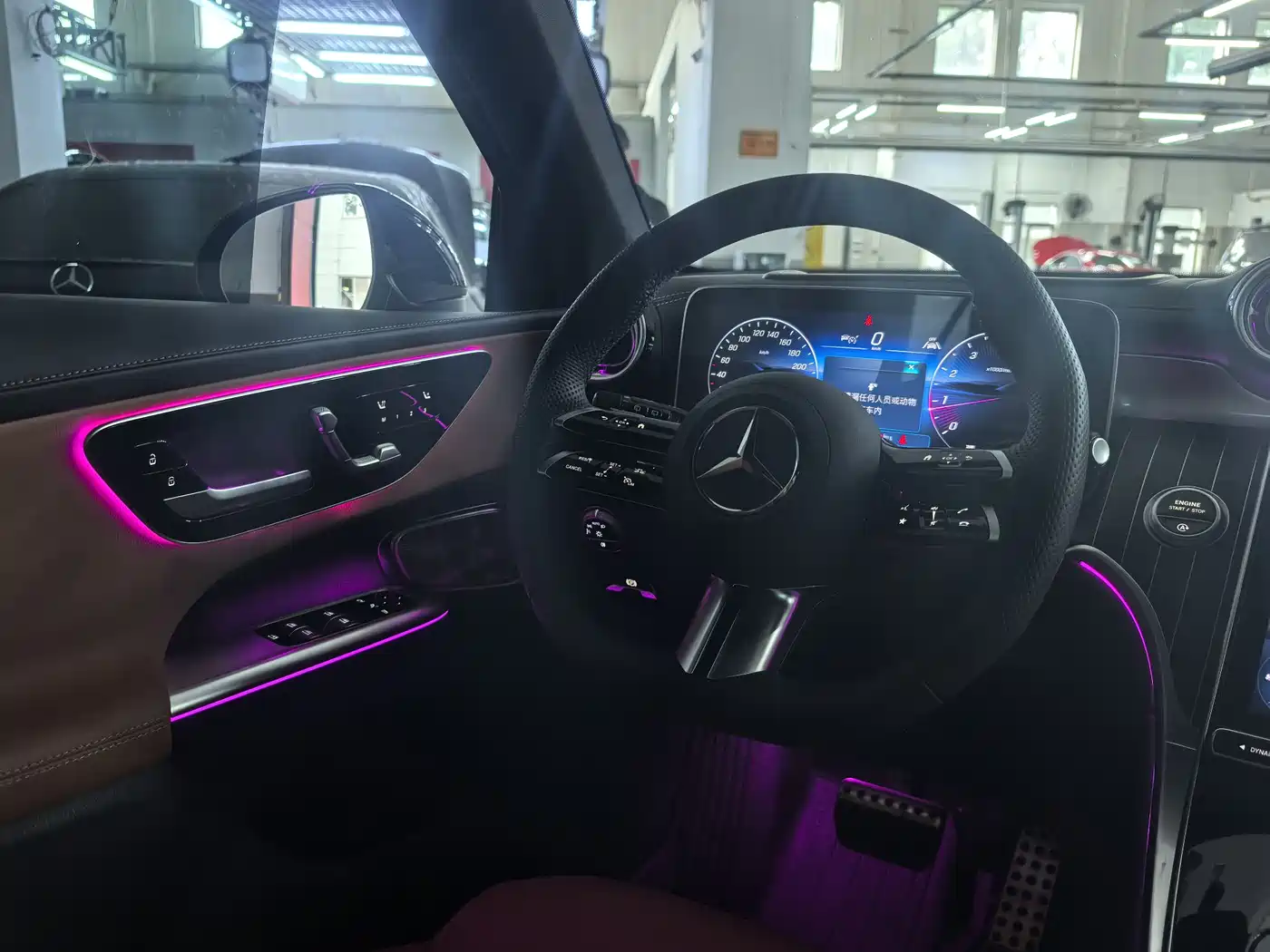 Mercedes-Benz GLC 2025 GLC 300 L 4MATIC Luxury 5-seater фото 23