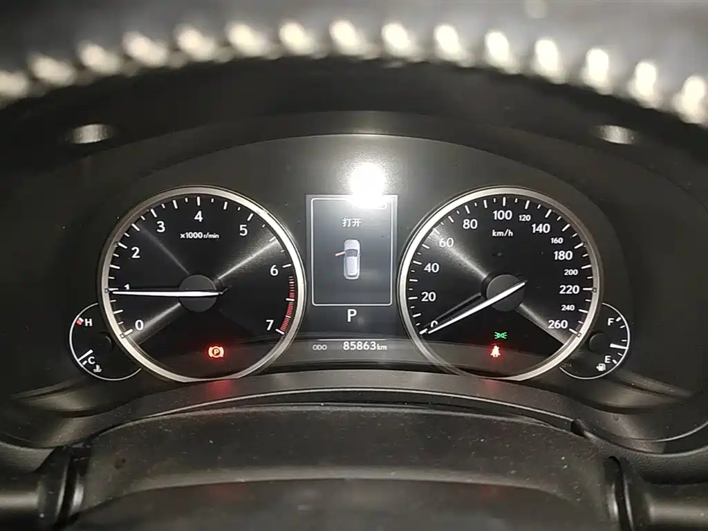 Lexus NX 2017 200 FWD Sharp Edition фото 12