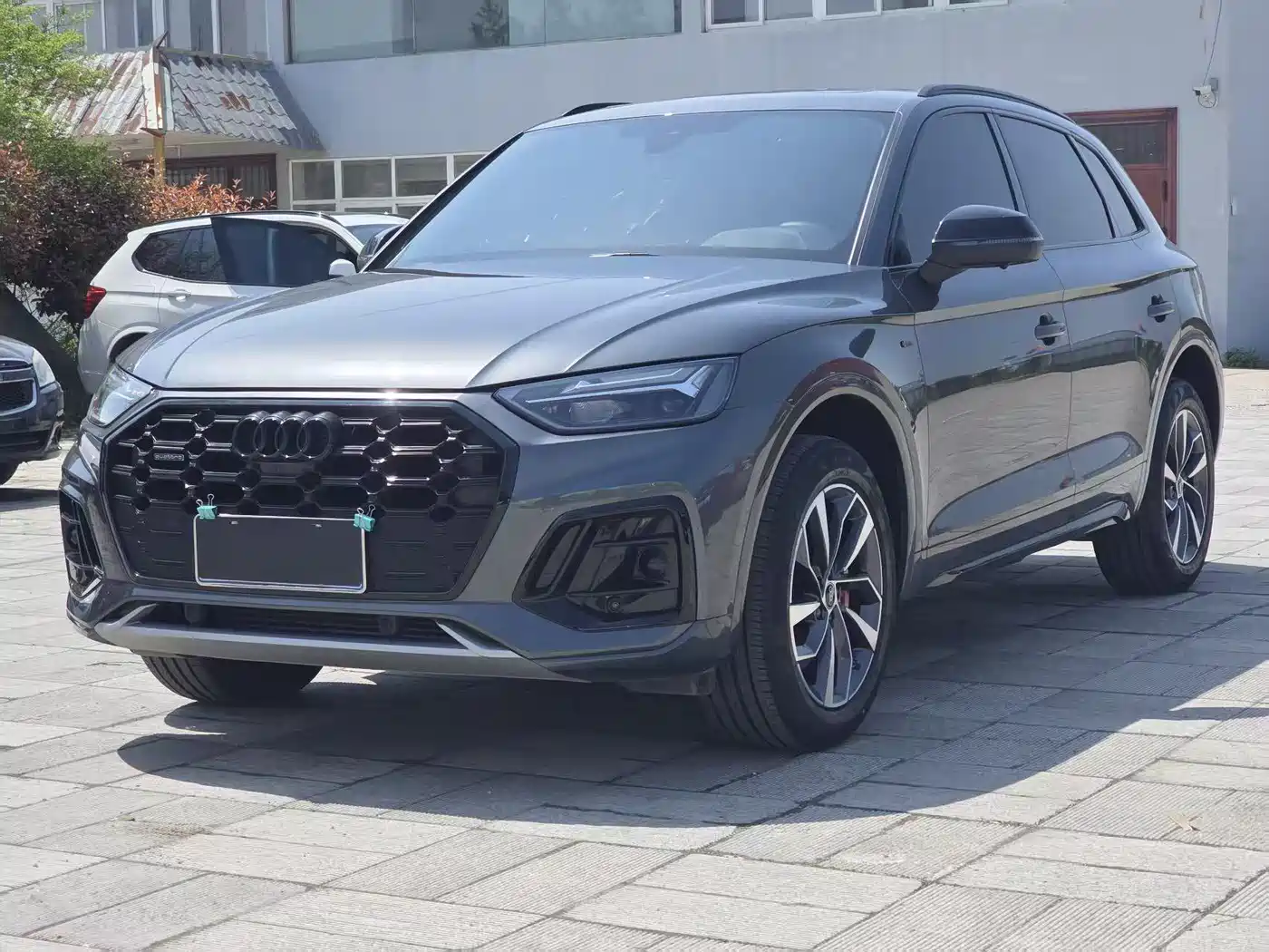 Audi Q5L 2024 Model 40 TFSI Luxury Dynamic