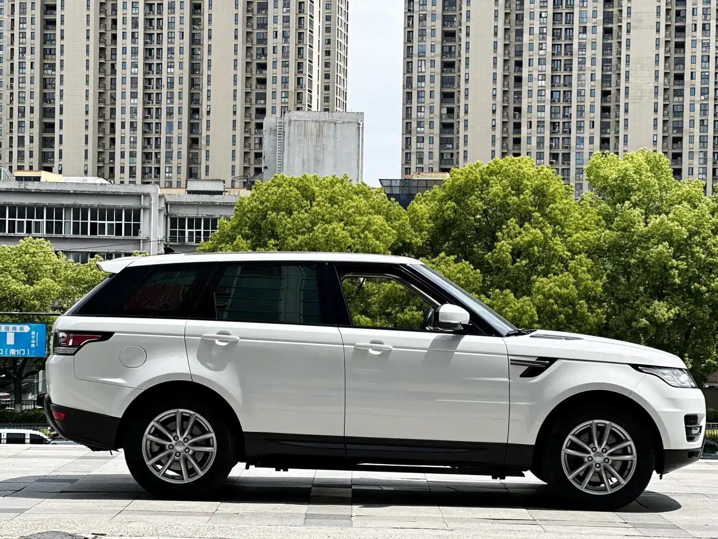Land Rover Range Rover Sport 2016 3.0 SDV6 HSE фото 7