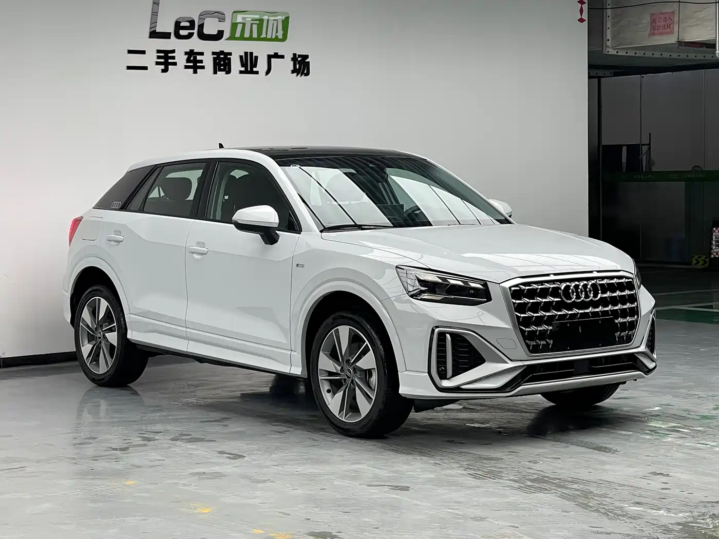 Audi Q2L 2025 35TFSI Fashion Dynamic фото 3