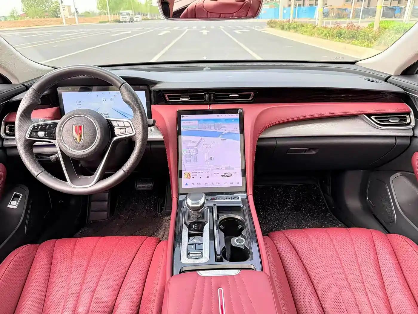 Hongqi H5 2024 2.0T Automatic Smart Connect Flag Smooth Edition фото 5