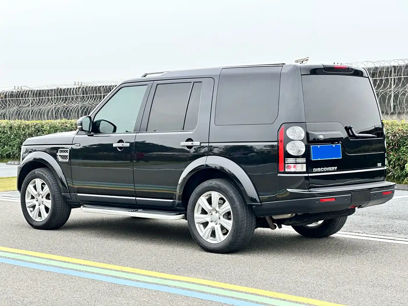Land Rover Discovery 2016 3.0 SC V6 HSE Luxury фото 4