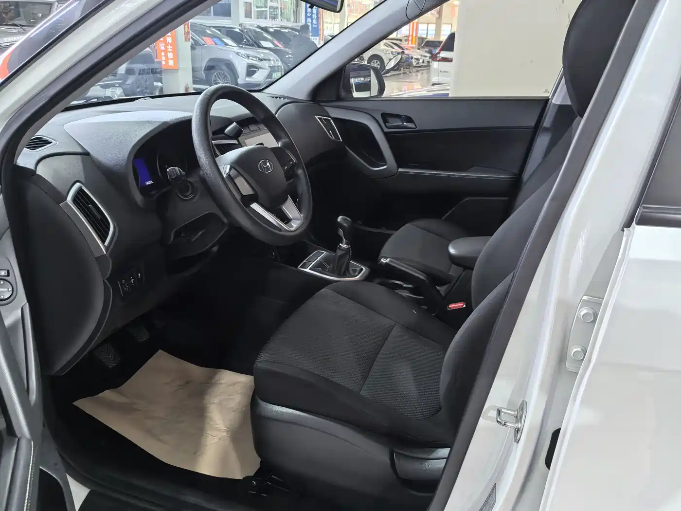 Hyundai Beijing Hyundai ix25 2017 1.6L Manual Fashion Edition фото 7
