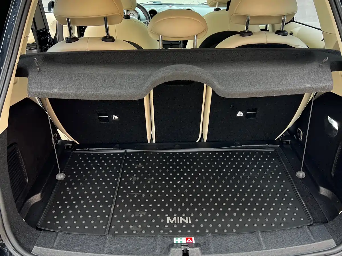 MINI COUNTRYMAN 2012 2011 1.6L COOPER Excitement